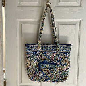 Vera Bradley Capri Blue Tote Bag